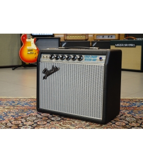 FENDER '68 Custom Vibro...