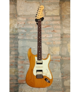 FENDER Stratocaster Hybrid...