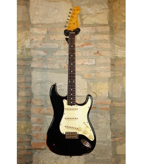 FENDER CUSTOM SHOP...