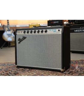 FENDER '68 Custom Deluxe...