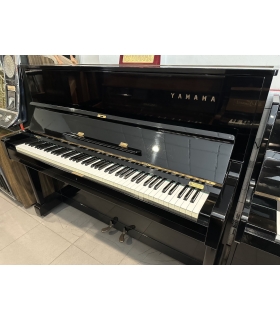 YAMAHA U1 - Verticale 121...