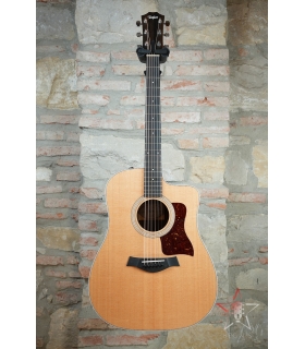 TAYLOR 210ce - Dreadnought...